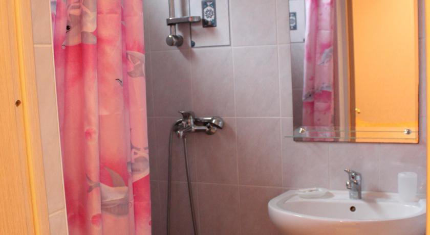 Гостевой дом Малибу Адлер